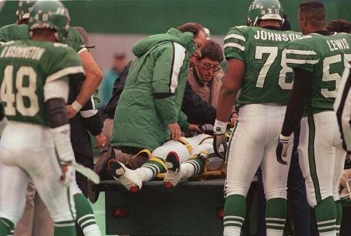 1992: New York Jets defensive end Dennis Byrd is paralyzed in his lower body
